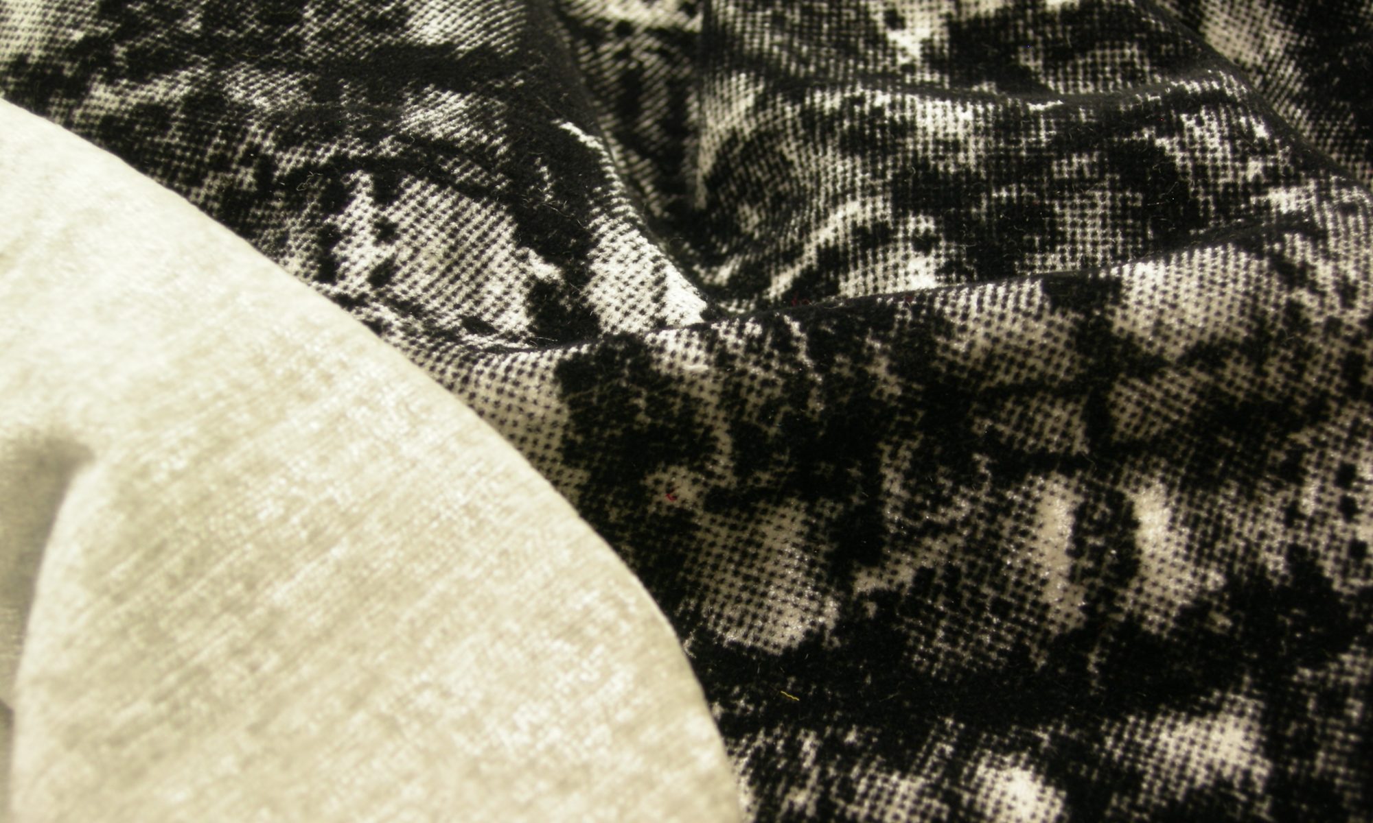 ART 7159 double side velvet flocked coat fabric WIDTH cm150 WEIGHT gr800 COMPOSITION 91 polyester 9 polyammide - 200mts