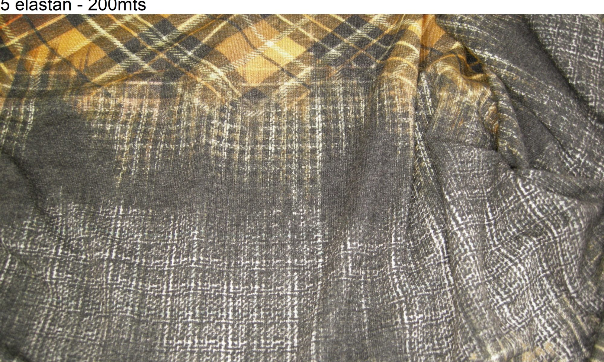 7728 winter print viscose stretch knit jersey dress pants fabric WIDTH cm150 WEIGHT gr390 - gr260 square meter - COMPOSITION 95 viscose 5 elastan - 200mts