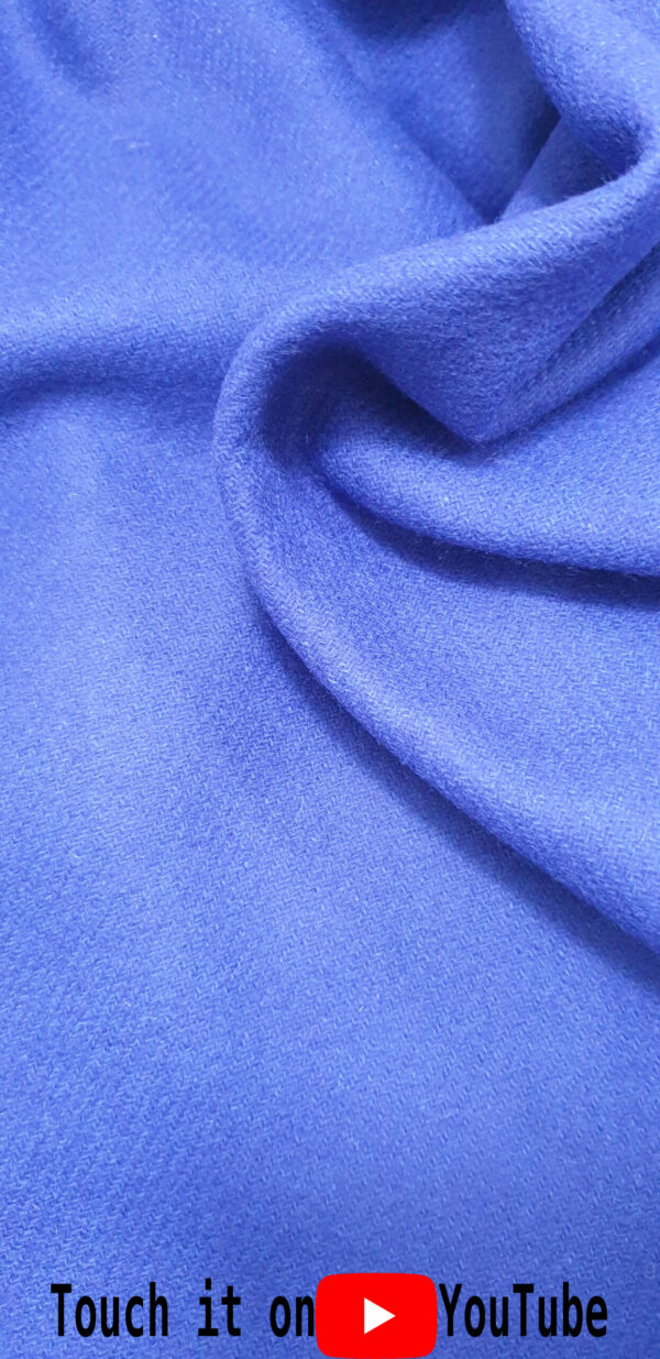 8063 royal navy blue wool blend coat fabric WIDTH cm140 WEIGHT gr540 - gr385 square meter - COMPOSITION 75 wool 25 polyammide - 300mts