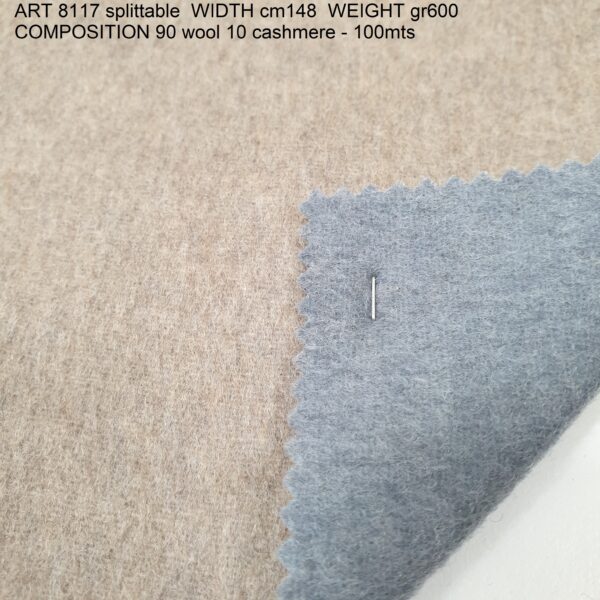 ART 8117 splittable WIDTH cm148 WEIGHT gr600 COMPOSITION 90 wool 10 cashmere - 100mts