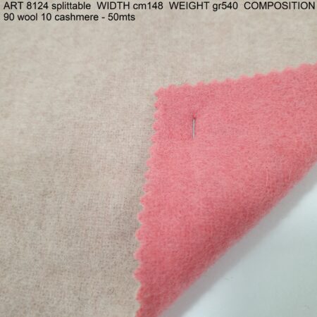 ART 8124 splittable WIDTH cm148 WEIGHT gr540 COMPOSITION 90 wool 10 cashmere - 50mts
